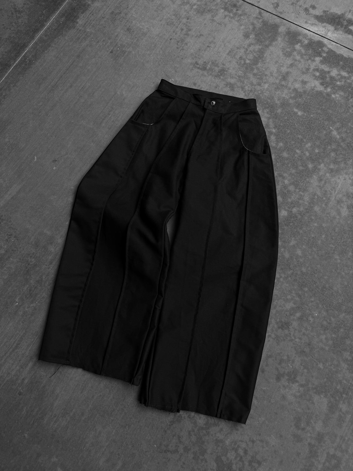'LUST' PANTS